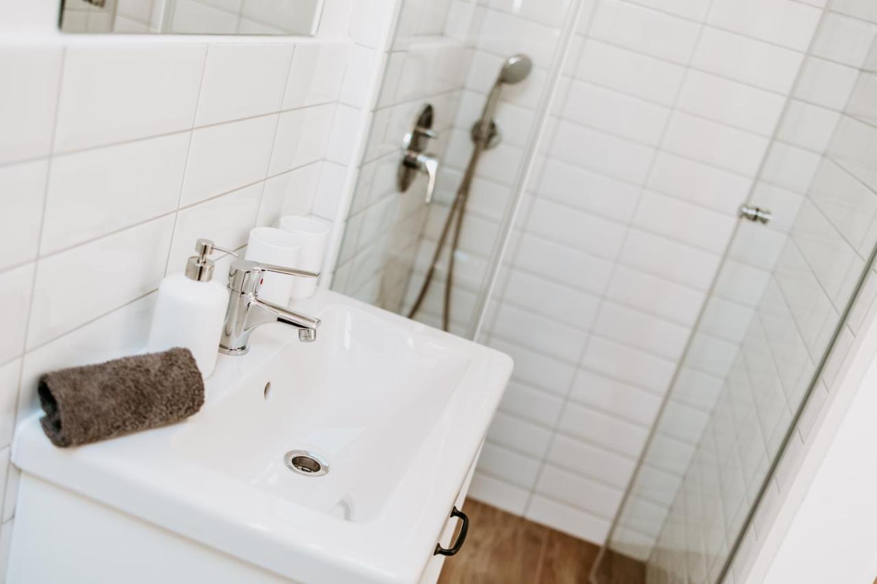Kek Vendeghaz Family Resort Gyenesdiás Zewnętrze zdjęcie