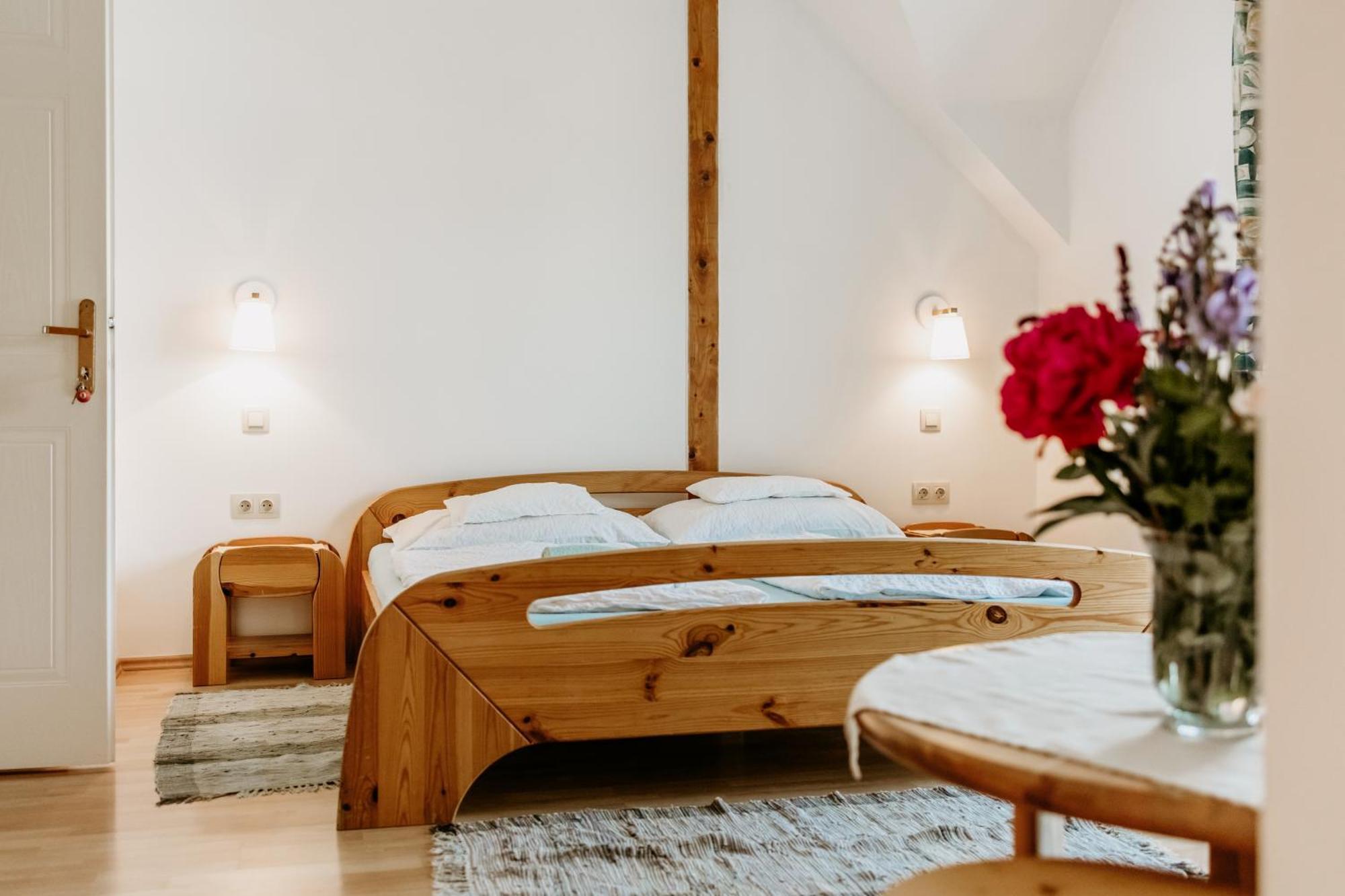 Kek Vendeghaz Family Resort Gyenesdiás Zewnętrze zdjęcie