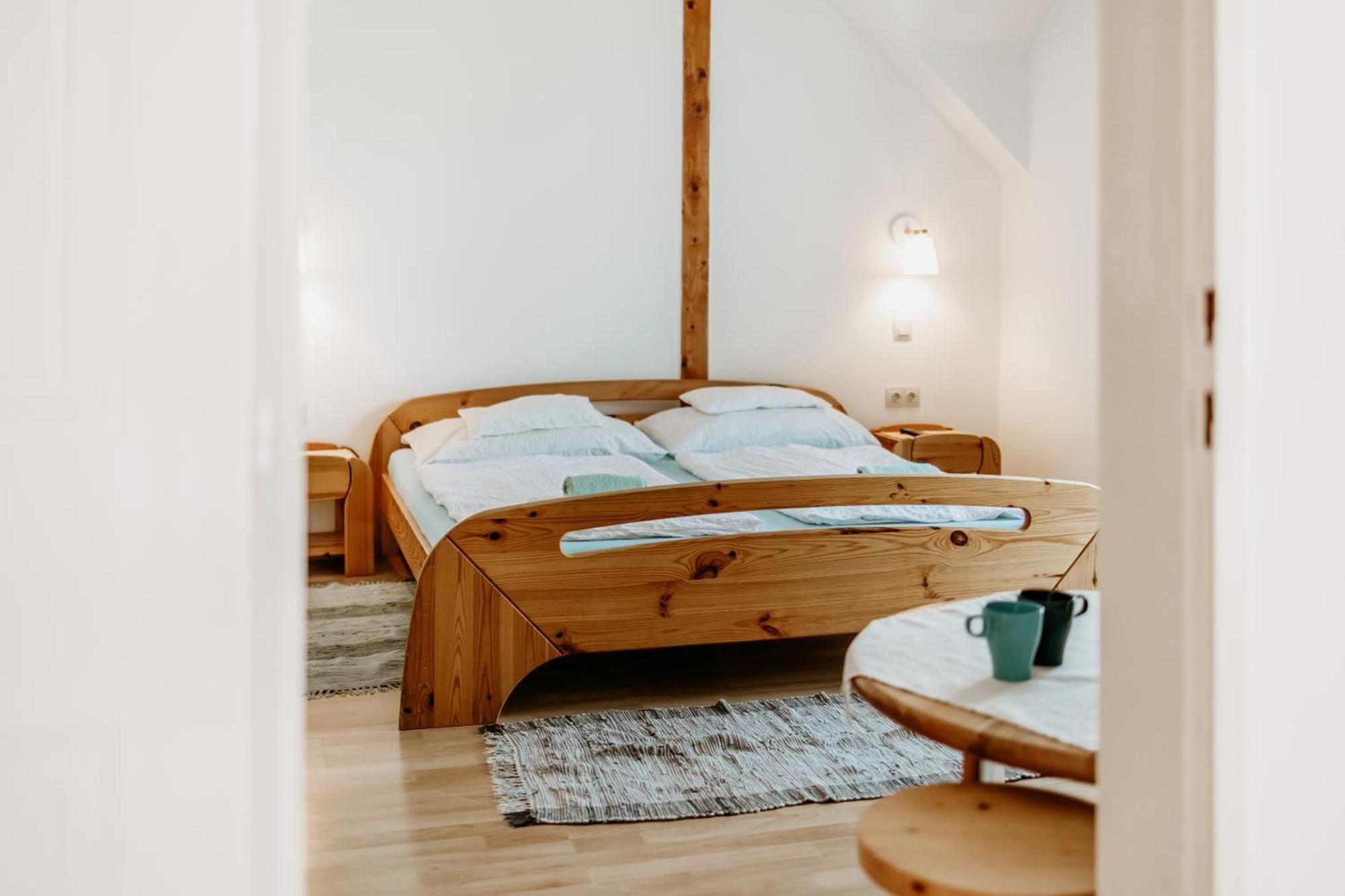 Kek Vendeghaz Family Resort Gyenesdiás Zewnętrze zdjęcie
